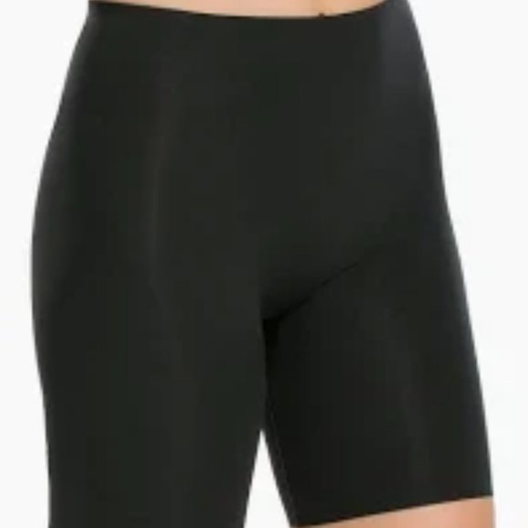 Spanx High Waisted Thigh Shorts Style 12121 Black Size Small - Picture 1 of 4